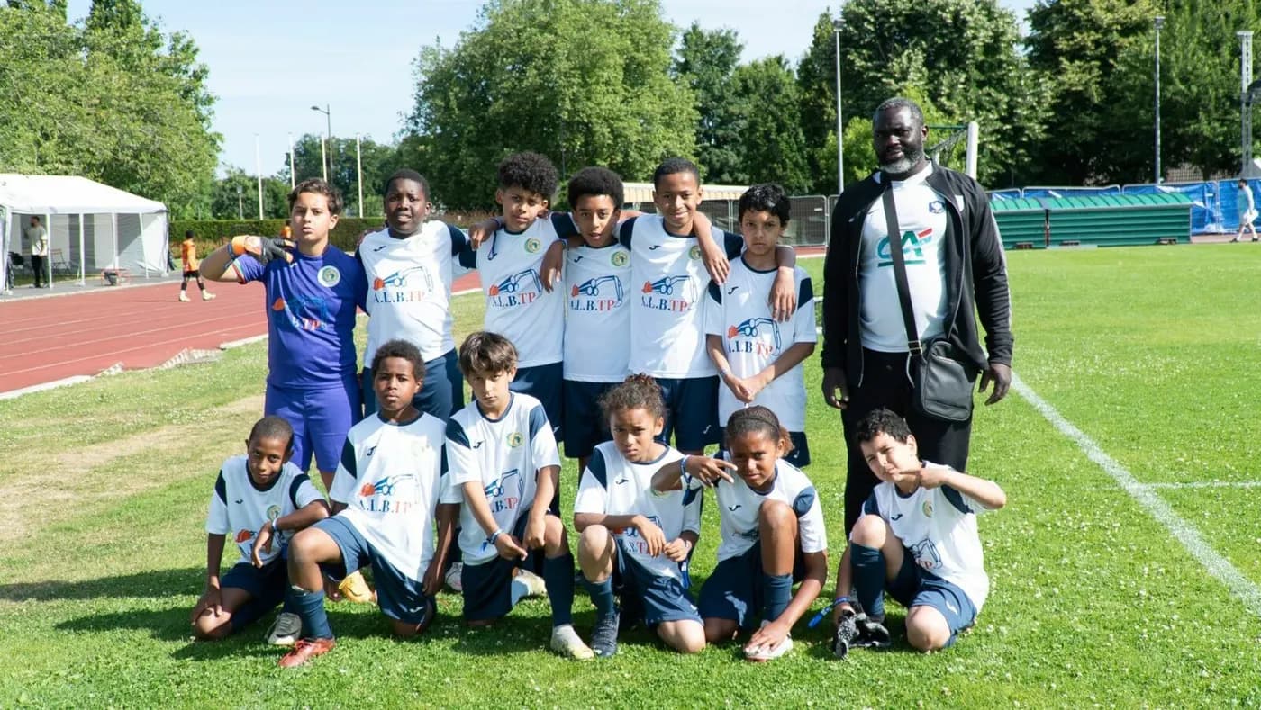 Photo d’équipe d’une formation engagée au Tournoi des Challengers