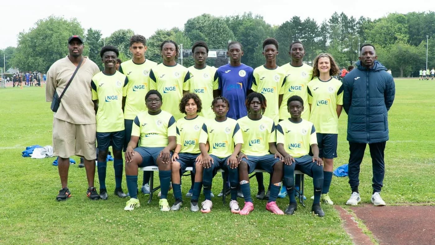 Photo d’équipe d’une formation engagée au Tournoi des Challengers